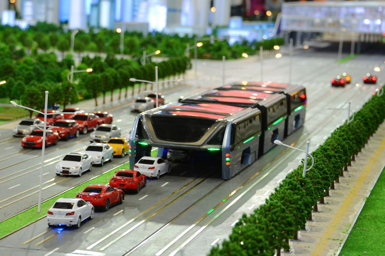 bus miniature